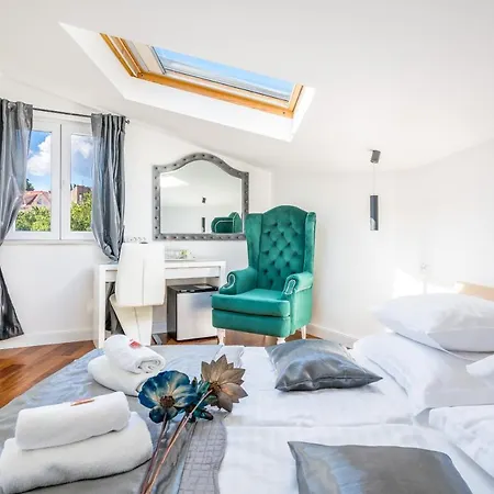 Galeria Valeria Seaside Downtown - Mag Quaint & Elegant Boutique Hotel 4*