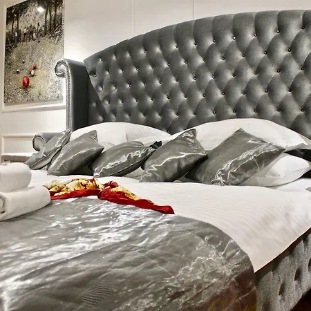 Otel Galeria Valeria Seaside Downtown - Mag Quaint & Elegant Boutique