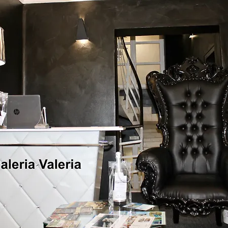 Otel Galeria Valeria Seaside Downtown - Mag Quaint & Elegant Boutique Split