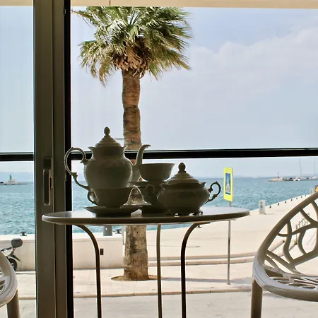 Galeria Valeria Seaside Downtown - Mag Quaint & Elegant Boutique Otel