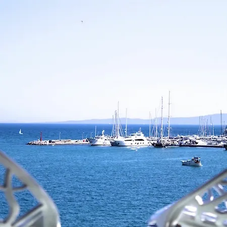 Galeria Valeria Seaside Downtown - Mag Quaint & Elegant Boutique Hotel 4*