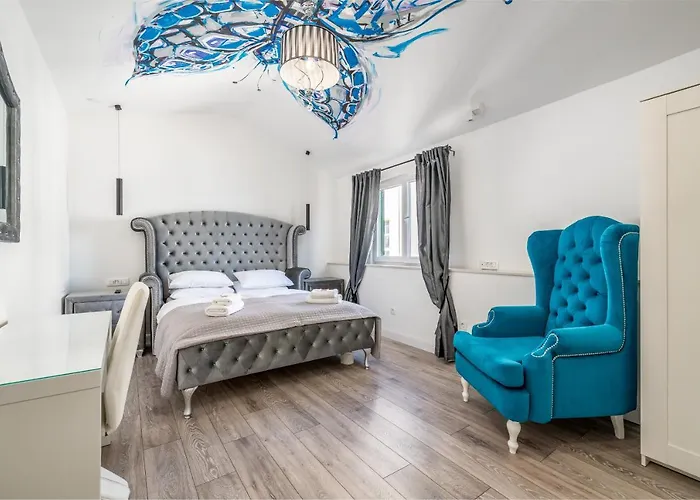 Galeria Valeria Seaside Downtown - Mag Quaint & Elegant Boutique Spalato