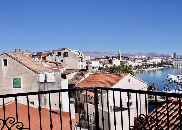 Galeria Valeria Seaside Downtown - Mag Quaint & Elegant Boutique Spalato