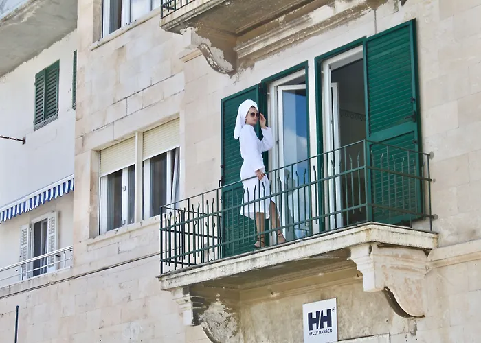 Galeria Valeria Seaside Downtown - Mag Quaint & Elegant Boutique 4* Spalato