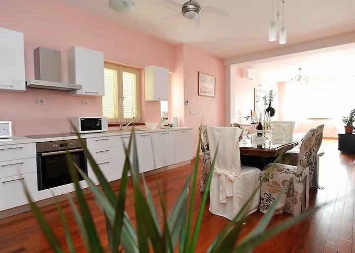 Hotel Galeria Valeria Seaside Downtown - Mag Quaint & Elegant Boutique Spalato